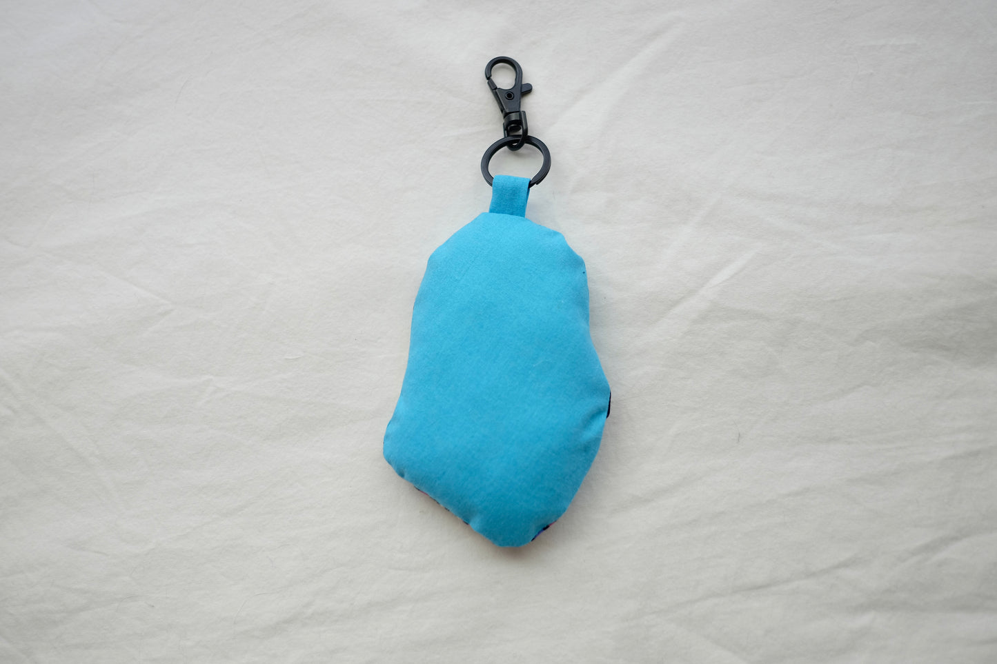 daisy plush bag charm 1