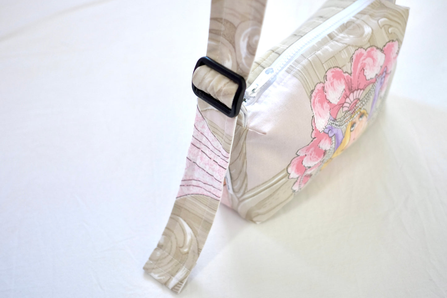 custom shoulder bag