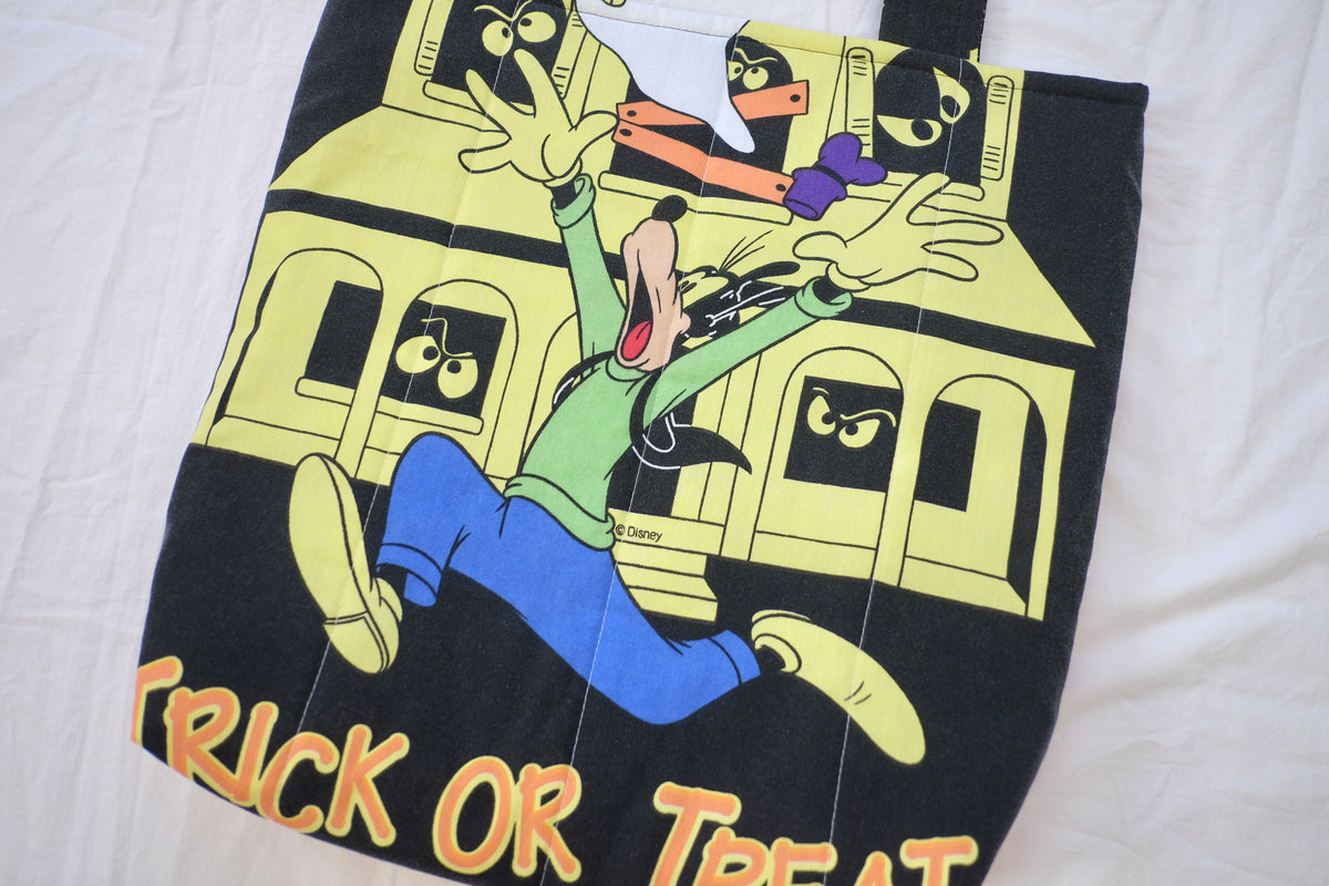 trick or treat puffy tote bag