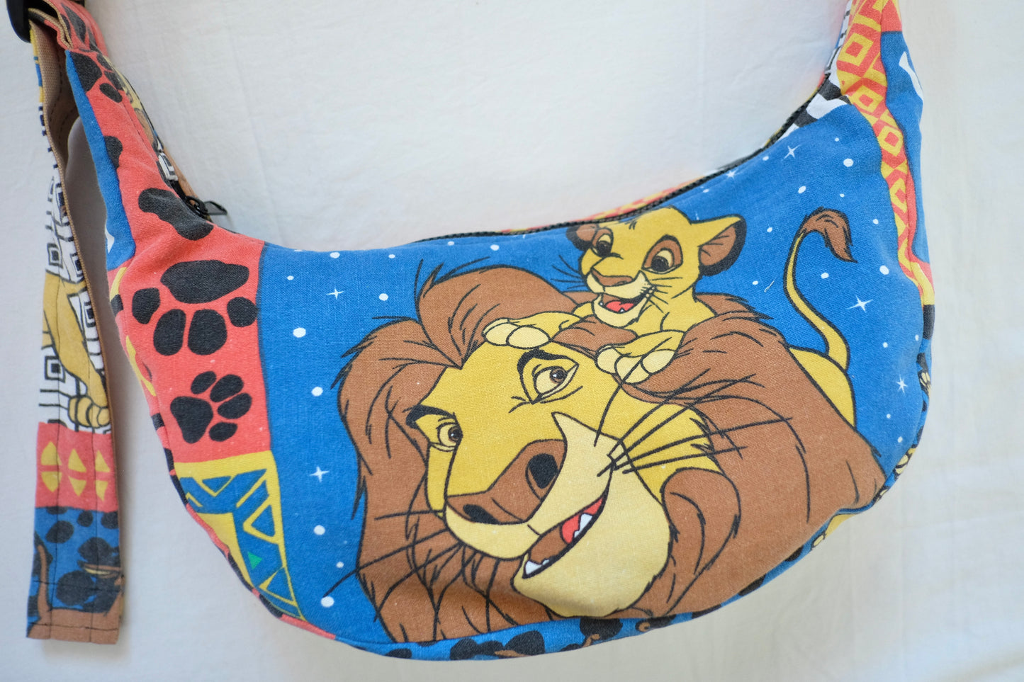 lion sling bag