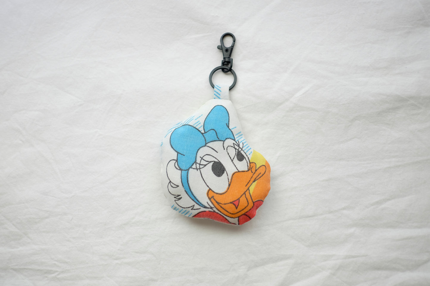 daisy plush bag charm 2