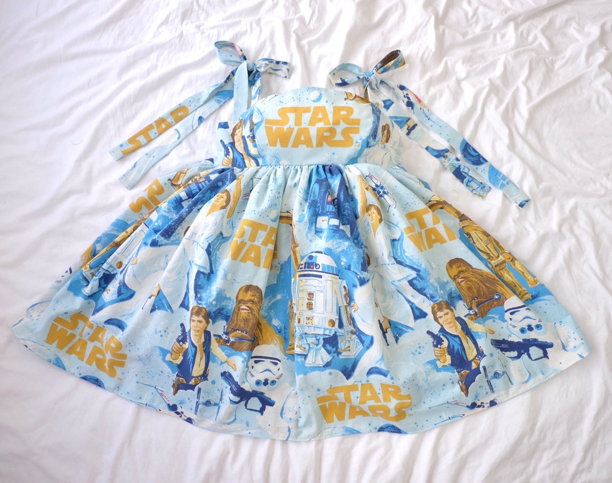 Service Dress Ropes custom tie strap puff dress – rope drop design