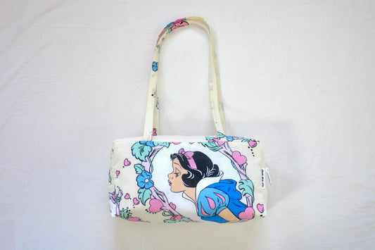 snow barrel bag