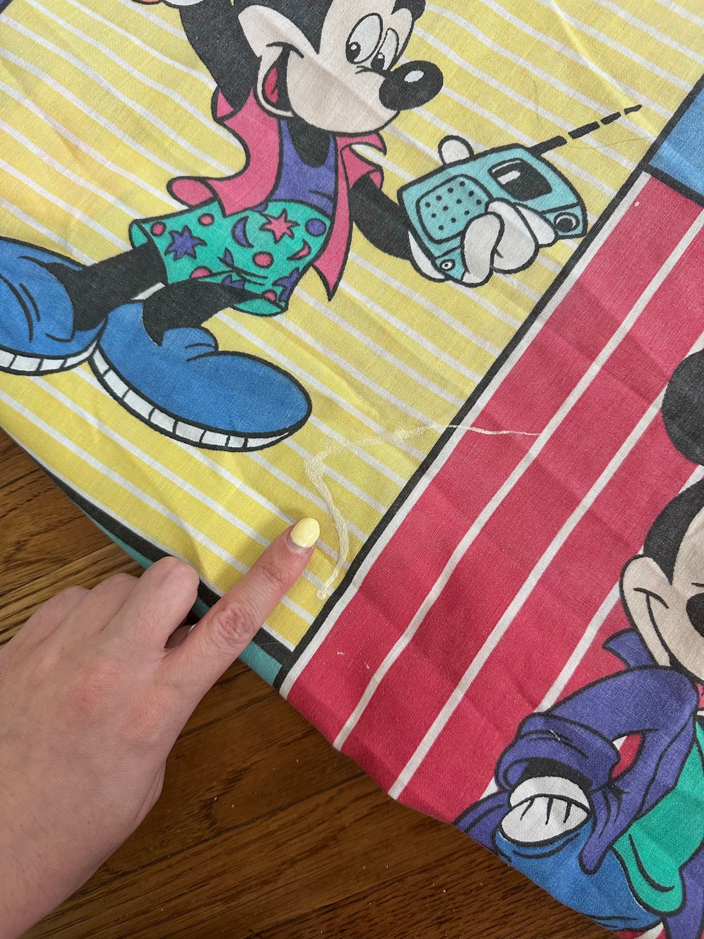 Cool Mickey Twin Fitted Sheet