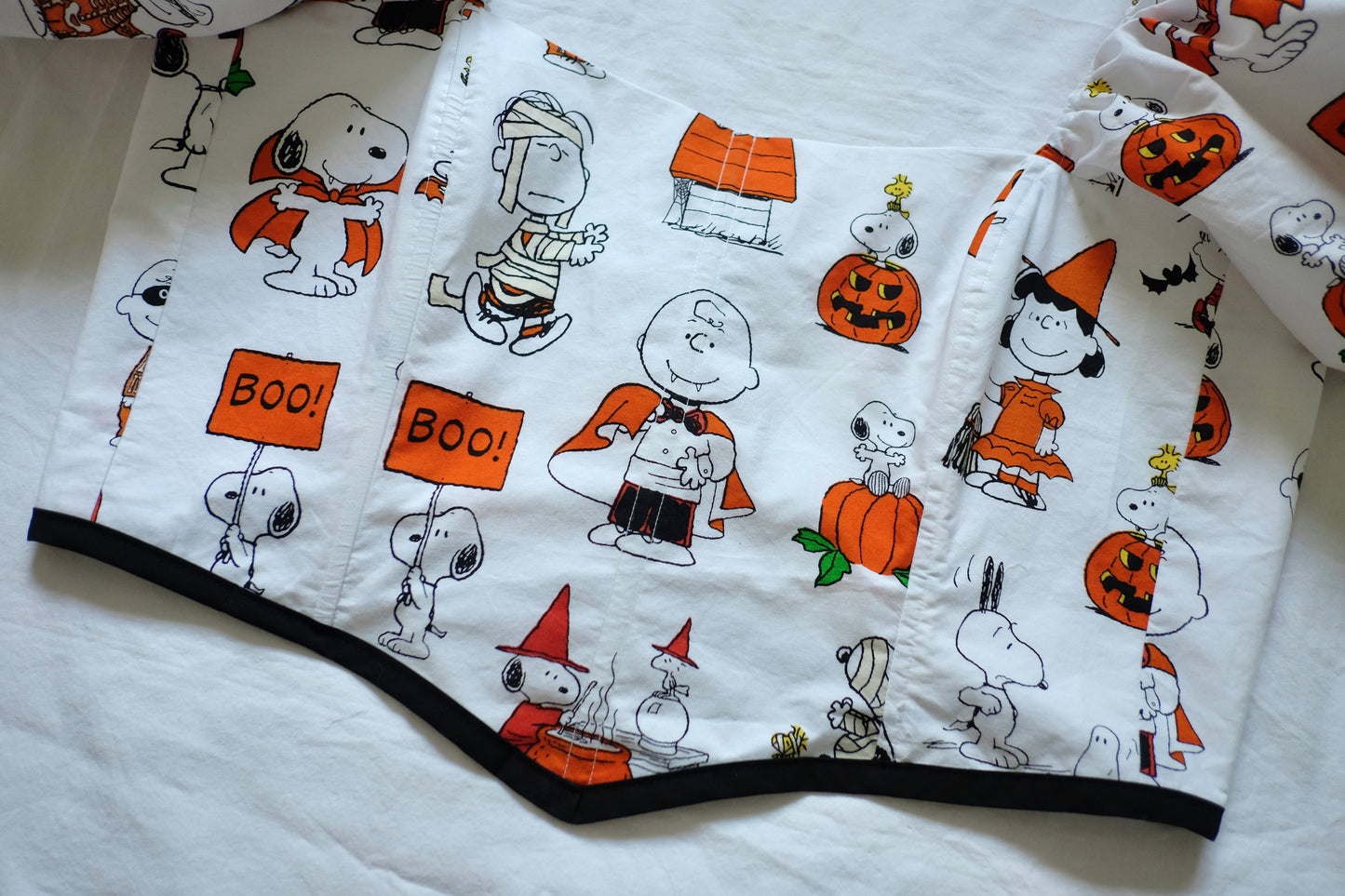 L/XL pumpkin puff sleeve corset top