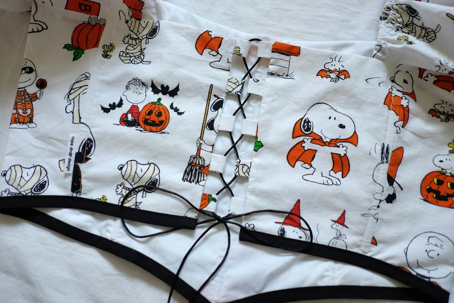 L/XL pumpkin puff sleeve corset top