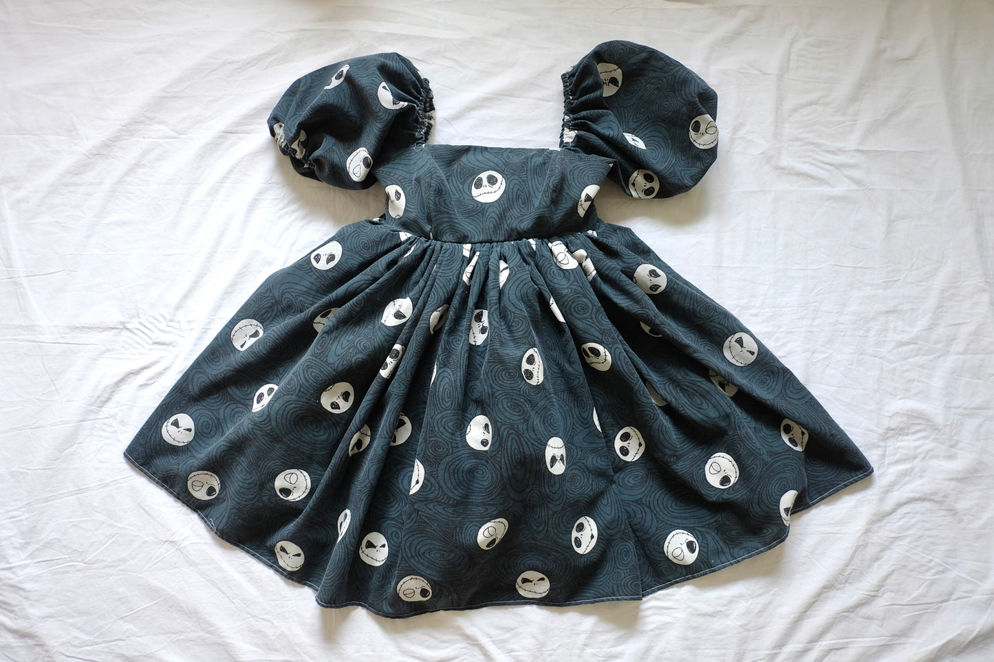 S/M skeleton puff dress
