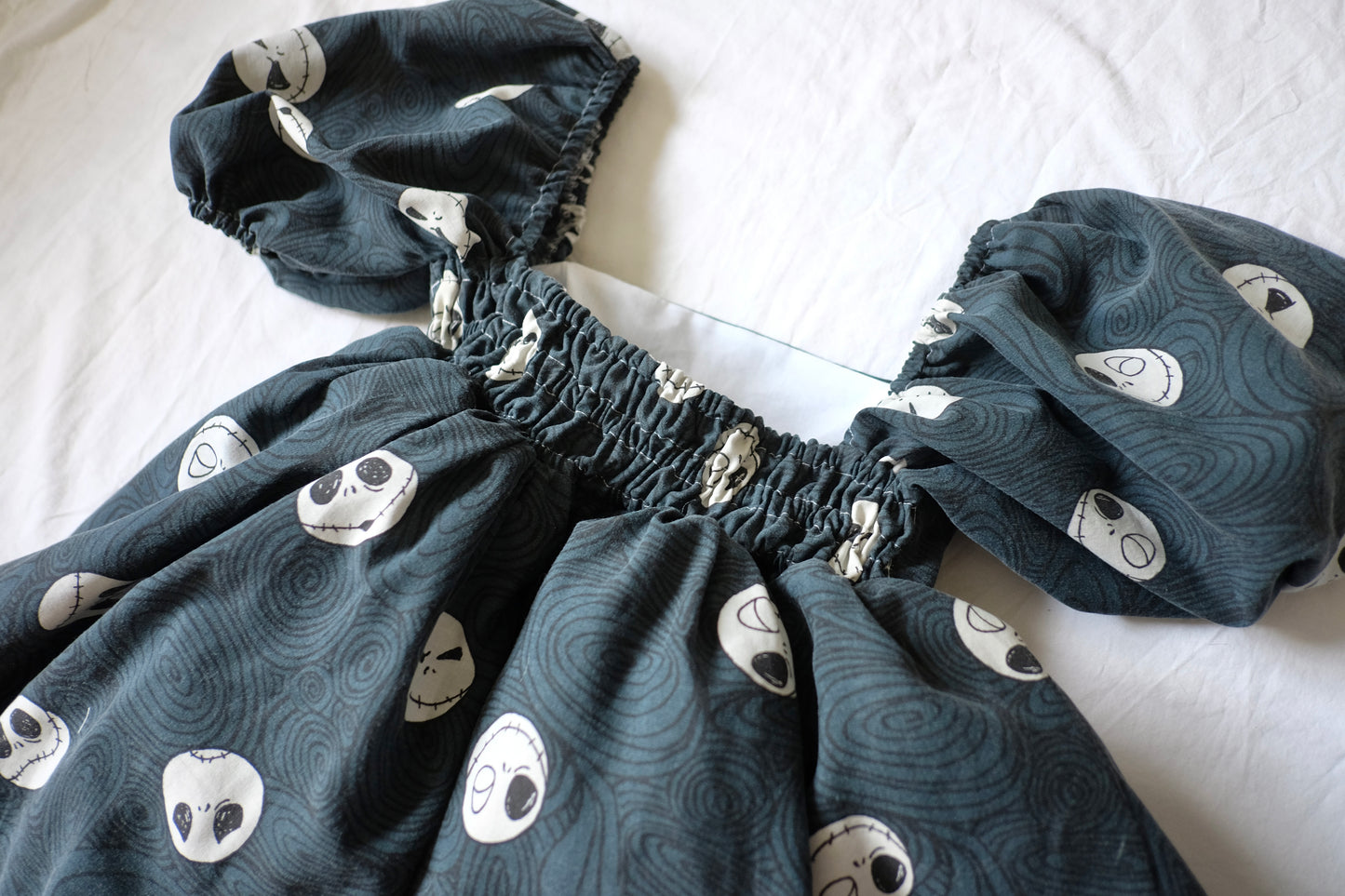 S/M skeleton puff dress