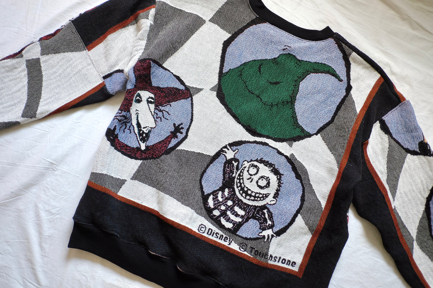 XL-3X nightmare tapestry crewneck sweater